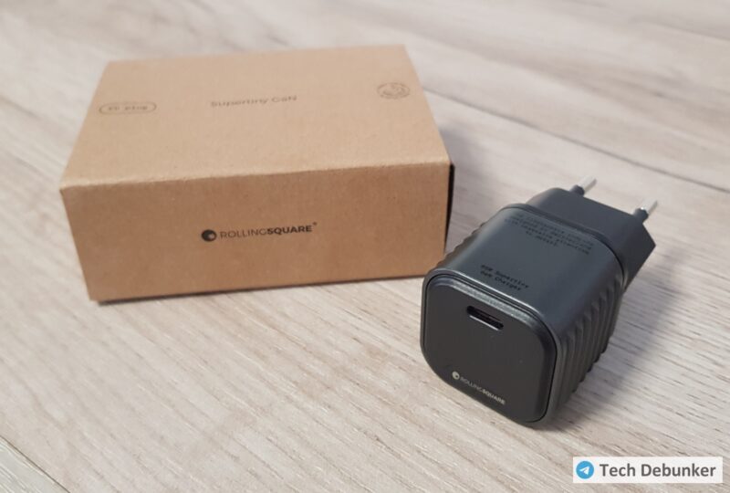Rolling Square 65W — зарядное устройство